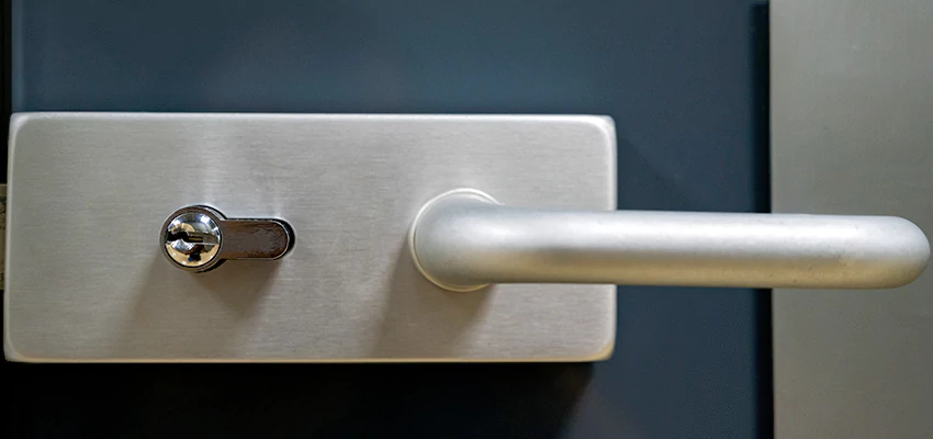 Change Patio Door Locks in Martinez, California